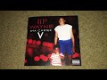 Unboxing Lil Wayne - Tha Carter V thumbnail 2