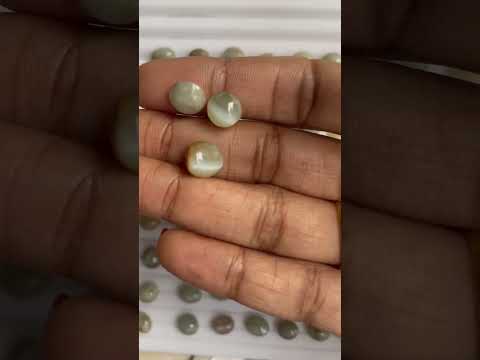 Natural Cats Eye Gemstone