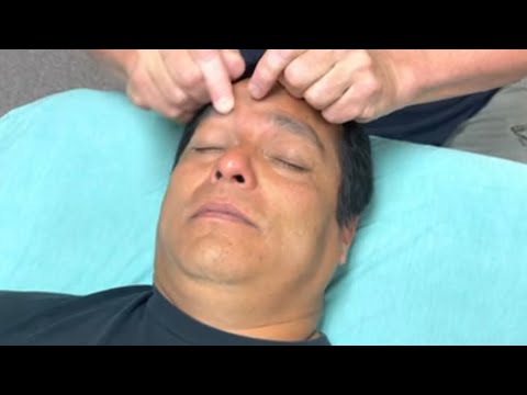 Face and head massage. Brandon warming up Gerardo before deep arm massage.