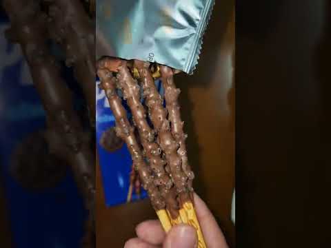 Choco Cookie sticks 😱#shorts #crunchy #satisfying #snacks #kidssnacks