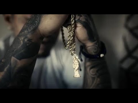 3l Fantasma - Una Madre Llora (Official MusicVideo)