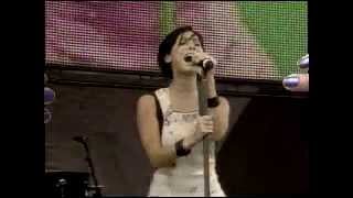 Natalie Imbruglia Smoke - live 1998