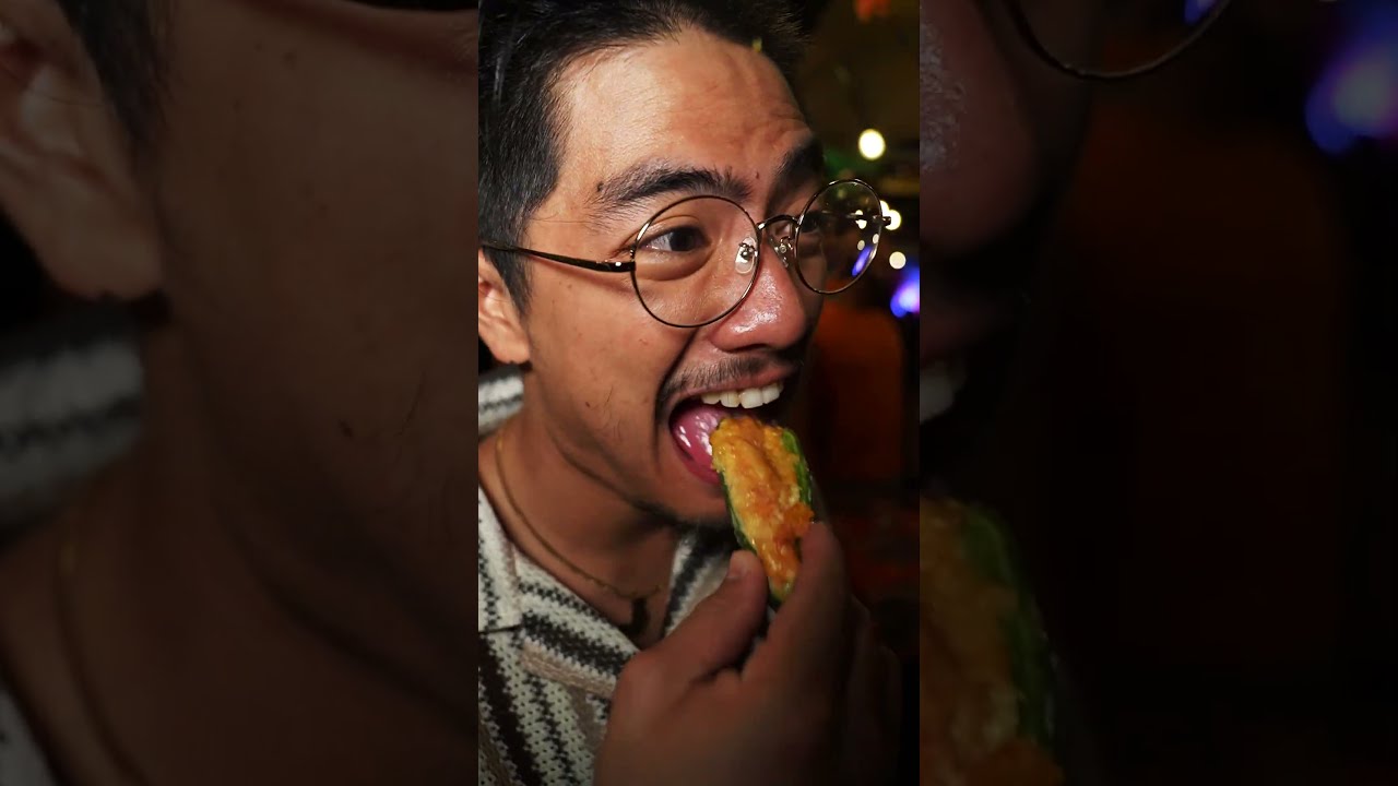 BEST ACTIVITIES TO DO IN SXM FOR GOOD VIBES & FUN: 𝐇𝐚𝐥𝐥𝐨𝐰𝐞𝐞𝐧 𝐏𝐮𝐛 𝐂𝐫𝐚𝐰𝐥 - 𝐒𝐢𝐦𝐩𝐬𝐨𝐧 𝐁𝐚𝐲 | WEARESXM.com