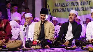 Download lagu SPESIAL HARI SANTRI NASIONAL GUS AZMI DAN AHKAM FULL SENYUM BERSHOLAWAT BERSAMA mp3