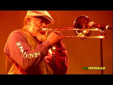 SLY & ROBBIE + TAXI GANG "Real Rock" Garance Reggae Festival 2011