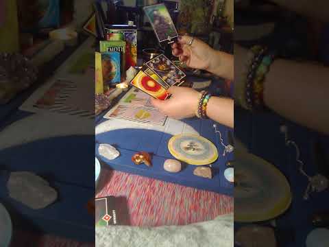 Weekly forecast for Aquarius: love is in the Air for you air sign😍💓♒💋💞