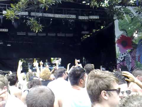 Sebastien Leger - Cirez D - On Off (Sebastien Leger Remix) @ Field Day Sydney Australia 1/1/10