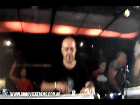GROOVE EXTREMO  - DJ INVITADO: JOSE LUIS GABIN - PROMO SABADO 4 AGOSTO