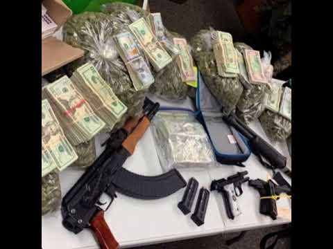 drug smuggler ft @ytskhii (prod. @Jayreals3)