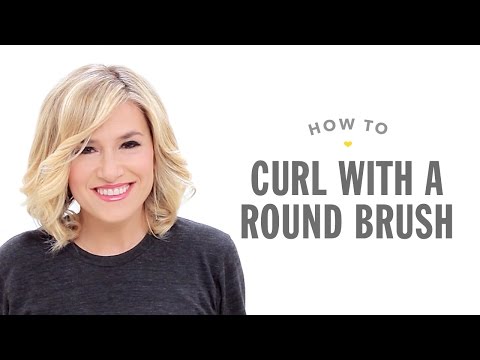 Drybar DIY: How to Curl with a Round Brush