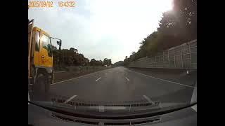 [問題] 蠍子車有違規嗎