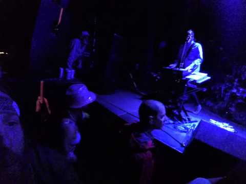 Kinky - Smack My Bitch Up (The Prodigy Cover) Guitar Fish 2015