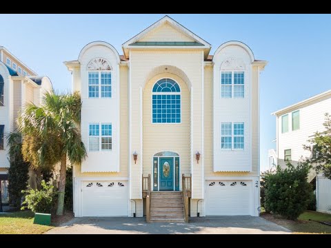 Expansive Custom Home in Surf City, North Carolina | Sotheby's International Realty