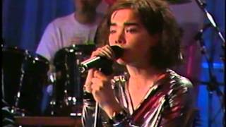 Sugarcubes (with BJORK) performing &quot;Deus&quot;  live for VPRO TV