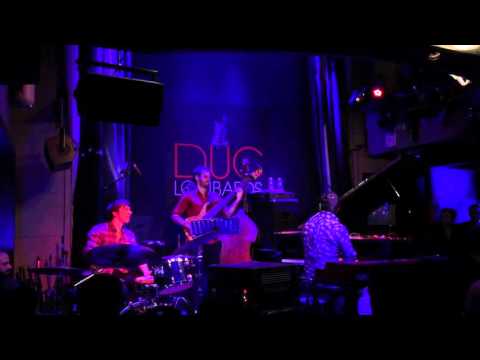 Laurent Coulondre Trio "Schizophrenia" @ Duc des Lombards (Paris)