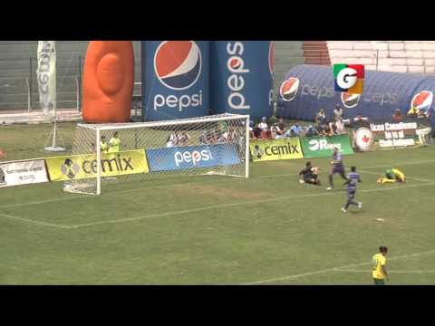 Video gol: Oscar Isaula 90- Antigua,GFC 3-1 Petapa - Clausura 2016, Jornada 20.