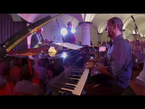 Baierbaiao - Wolfgang Lackerschmid & The Brazilian Trio