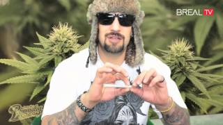 How to Roll a Cypress Hill Phuncky Feel Tip Joint &amp; Blunt | BREAL.TV