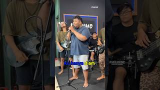 Download lagu Ku Hanya Diam.. mp3