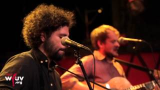 Jose Gonzalez - &quot;Leaf Off/The Cave&quot; (Live at Rockwood Music Hall)