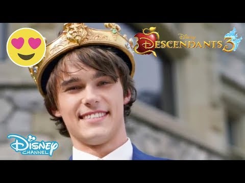 Descendants 3 (Featurette 'King Ben's Style')