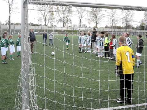 Velocitas 1897 E3 - Oosterparkers E2 30-10-2010 (17).AVI