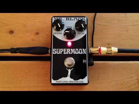 5 Minutes with the Mr. Black Supermoon - Pedal Demo