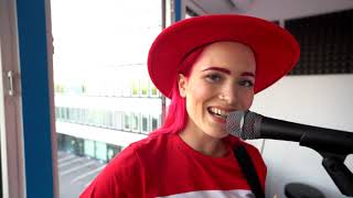 SANNI &amp; Maija Vilkkumaa: Vahinko