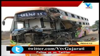 Bhavnagar: Accident between Passenger Bus & tr