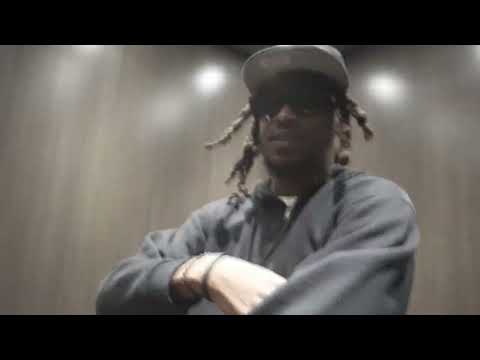 Lil Uno - Far Away (Official Music Video) (Dir. By S700WW)