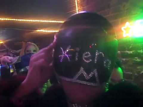 Kinkead's 12-31-09 Kiera Maserati - Shake it up