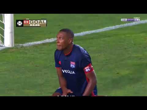 marcelo own goal 2 2 lyon vs benfica icc