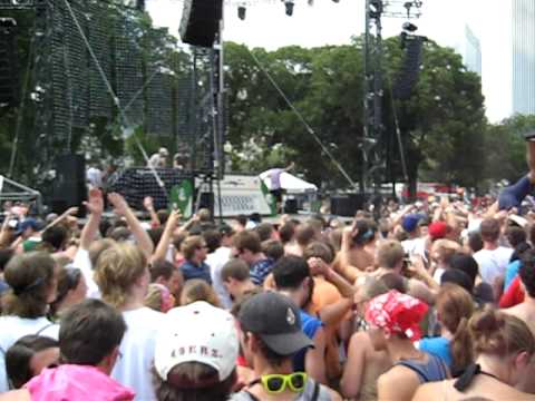 The Hood Internet Live at Lollapalooza 2009