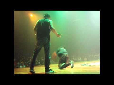 Batalha na Vila 2011 - Igor (Street Son) vs Mixa (Funk Fockers)
