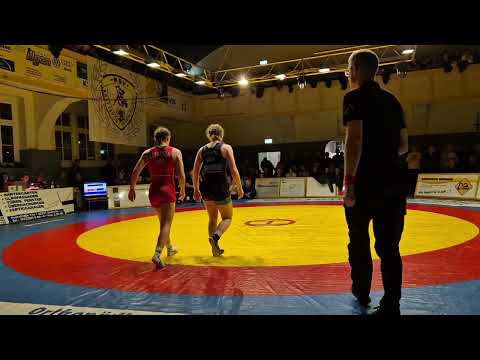 Luna Rothenberger vs. Naemi Leistner,  Vorkampf Regionalliga RV Thalheim vs. KSV Pausa 23.11.2024