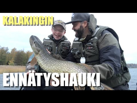 Kalakingi Ville nappasi elämänsä hauen syyslomalla - Hauenkalastus - Spintube - Eumer Fishing