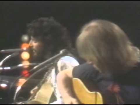 Thumbnail for cat stevens   wild world live 1971 video clip by Cat Stevens