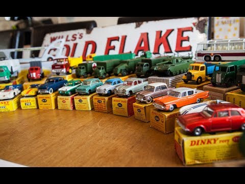 download lagu mp3 mp4 Dinky Toys Collectors, download lagu Dinky Toys Collectors gratis, unduh video klip Dinky Toys Collectors