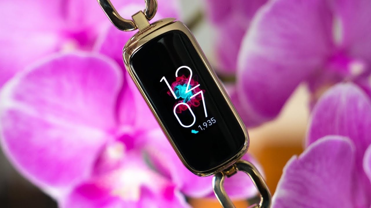 Fitbit Luxe review: A sleek, lightweight tracker that looks like jewelry