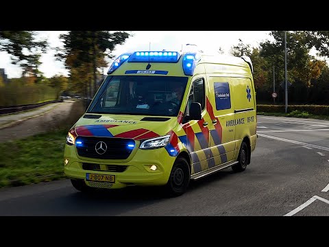 [Primeur] A1, C. Miesen Ambulance 05-153 Almelo naar het Isala Zwolle