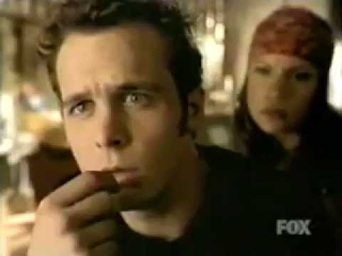 FreakyLinks S01E08 Me and My Shadow