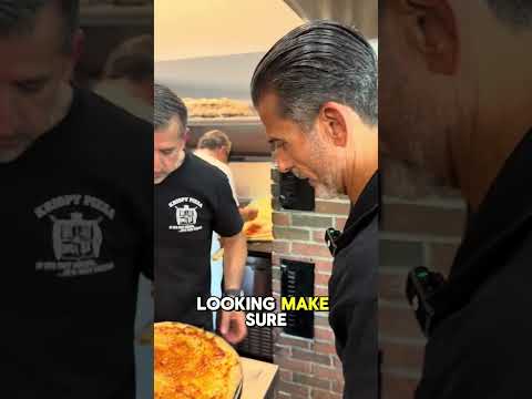 The difference between cooking a pizza straight to the stone vs on a screen! 🍕❤️