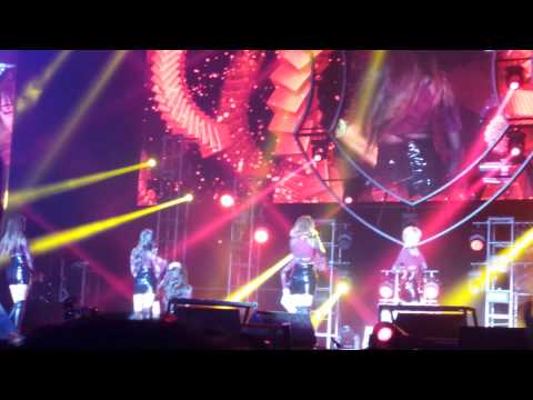 150517 FNC KINGDOM IN HK - AOA Mini Skirt