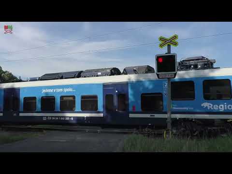 Železniční přejezd Petrov nad Desnou #2 [P9153] - 5.7.2025 / Czech railroad crossing