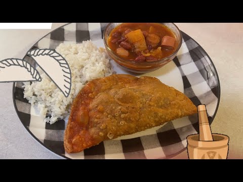 How to make homemade Puerto Rican pastelillos / empanadas (fried meat pie) #empanadas #pastelillos