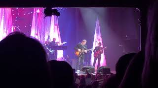 Santa Claus is Coming to town performed by Vince Gill