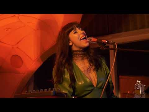 Kimbra - Version Of Me [4K 60FPS] (live @ Le Bain Standard West Village 4/19/18)