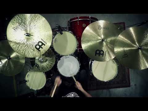 Dios Maple with 24inch bass drum in red sparkle