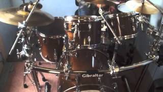 Video thumbnail for Emad 2 with evans eq pad on Gretsch Renown Walnut by john highfield