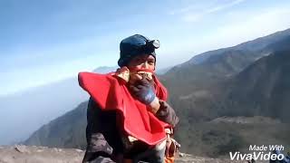 preview picture of video 'Blank 75 gunung semeru'